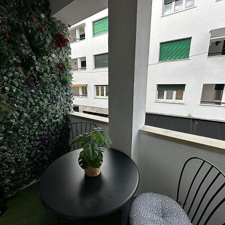 Bastinazo Alohadream - Premium - La Mejor Ubicacion Con Aire Acondicionado, Insonorizacion, Terraza Y Equipamiento En El Puerto De Santa Maria - Grupo De Solo Menores De 25 No Aceptados Salvo Fianza Adicional Exterior foto