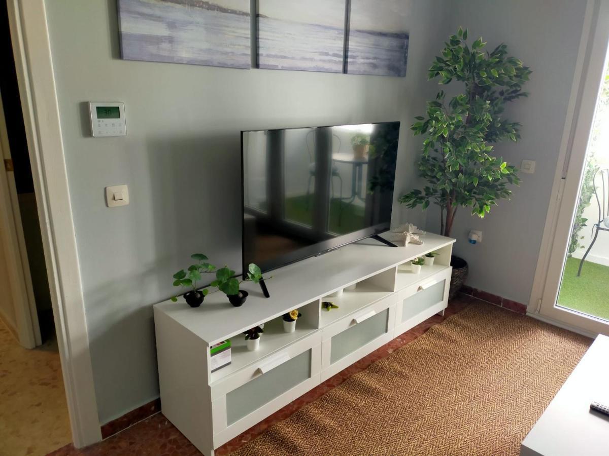 Bastinazo Alohadream - Premium - La Mejor Ubicacion Con Aire Acondicionado, Insonorizacion, Terraza Y Equipamiento En El Puerto De Santa Maria - Grupo De Solo Menores De 25 No Aceptados Salvo Fianza Adicional Exterior foto