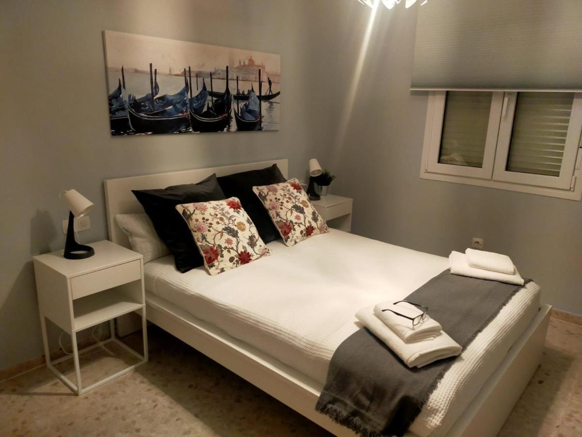 Bastinazo Alohadream - Premium - La Mejor Ubicacion Con Aire Acondicionado, Insonorizacion, Terraza Y Equipamiento En El Puerto De Santa Maria - Grupo De Solo Menores De 25 No Aceptados Salvo Fianza Adicional Exterior foto