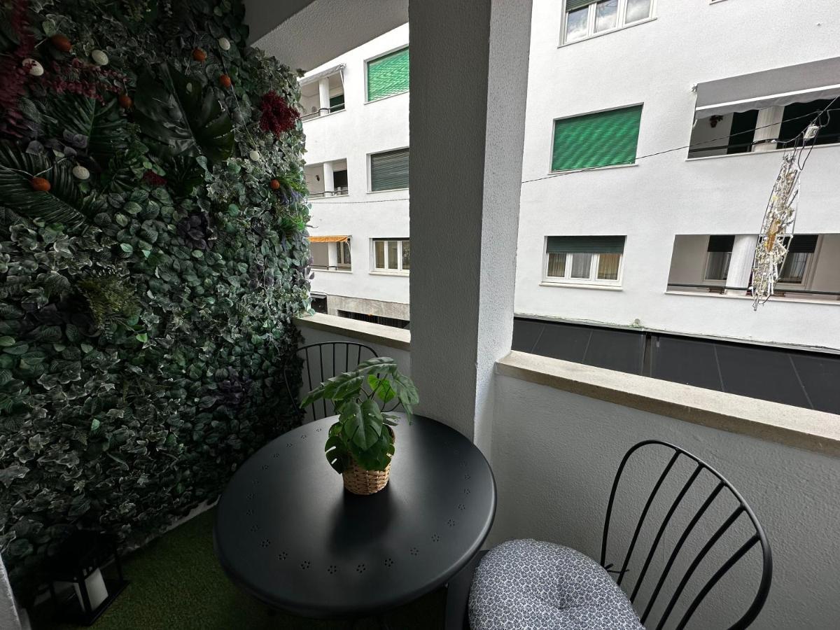 Bastinazo Alohadream - Premium - La Mejor Ubicacion Con Aire Acondicionado, Insonorizacion, Terraza Y Equipamiento En El Puerto De Santa Maria - Grupo De Solo Menores De 25 No Aceptados Salvo Fianza Adicional Exterior foto